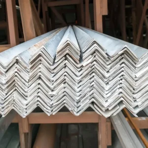 Ángulo galvanizado